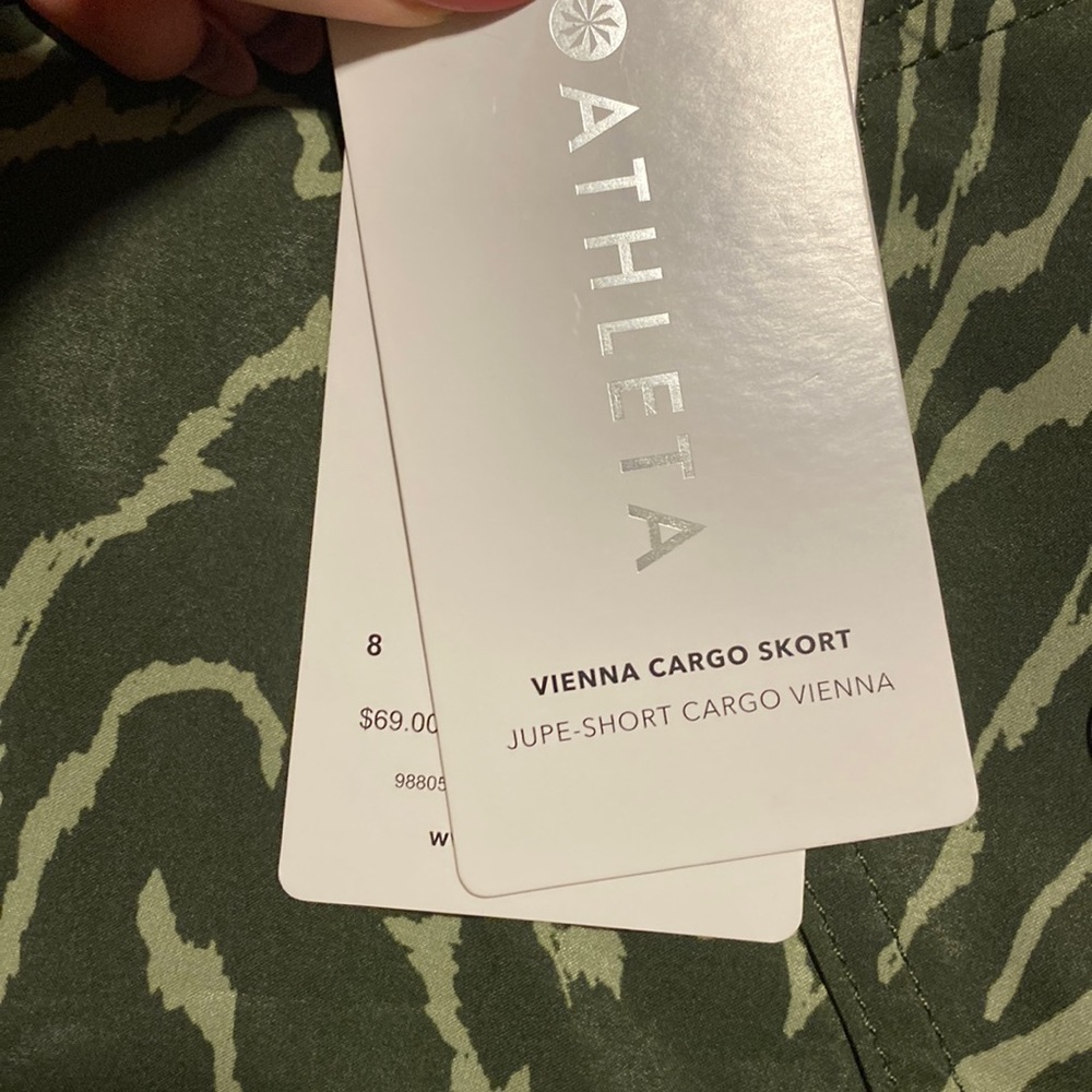 Athleta Vienna Cargo Skort // Eucalyptus Olive #988056 - Picture 5 of 6
